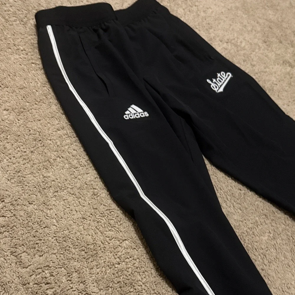 Adidas Men’s Mississippi State Black Track Pants - Picture 6 of 8